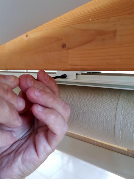 5° Tenda posizionata nelle staffe a soffitto